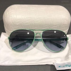 Oakley Aviator Sunglasses